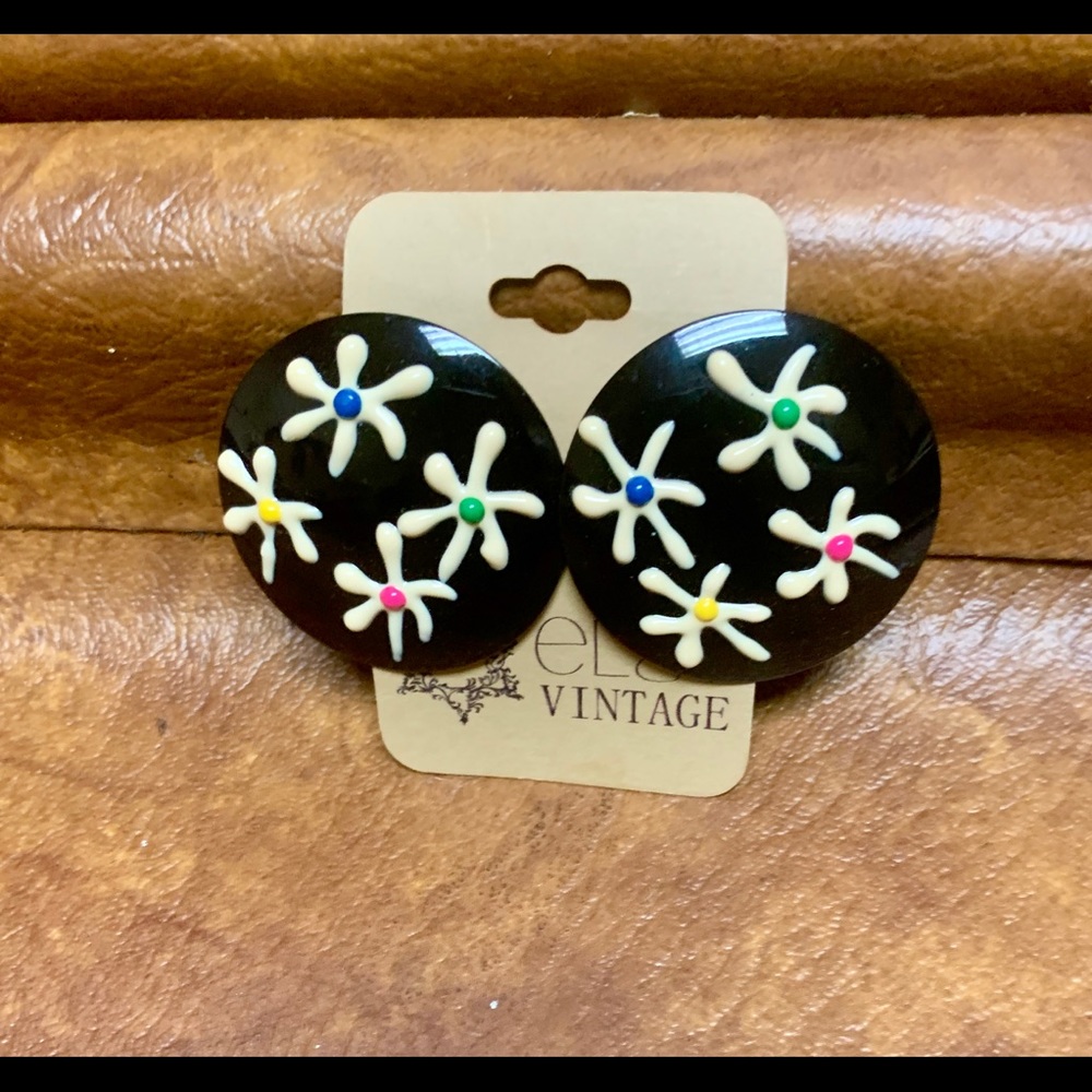 70s Vintage Flower Child earrings!! 🌸